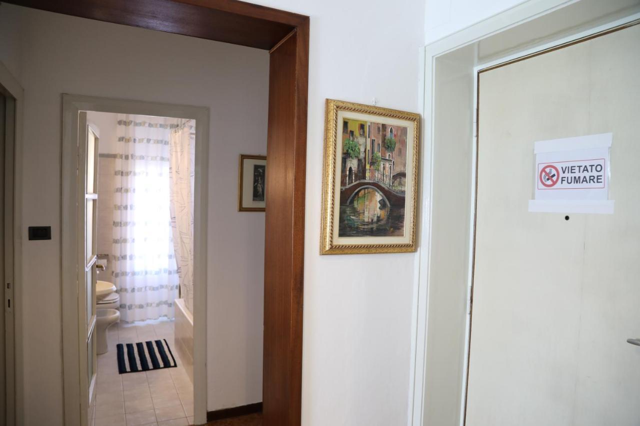 La Dimora Degli Elfi Casa Vacanza Pavia Exteriör bild